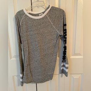 Victoria’s Secret Pink small long sleeve t-shirt